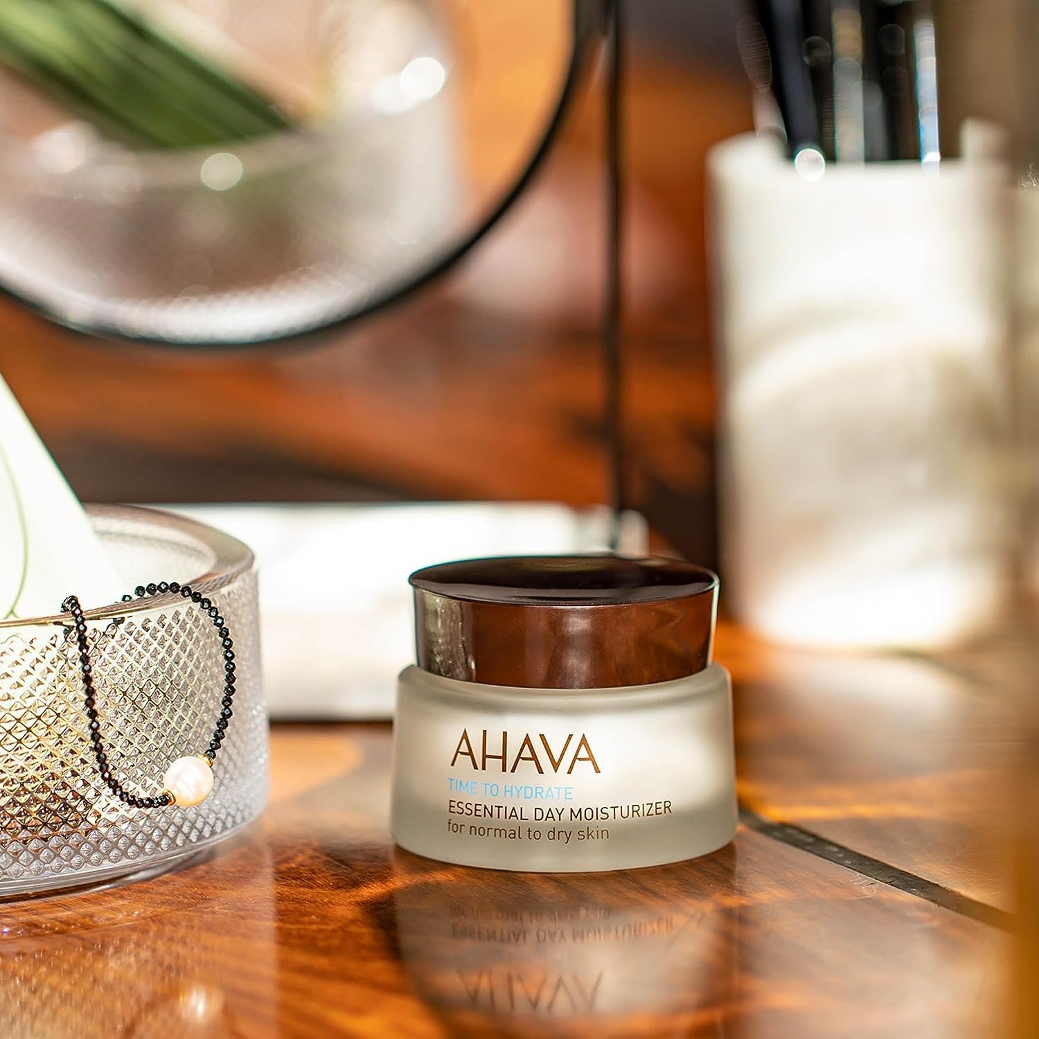 ahava-time-to-hydrate-essential-day-moisturizer-50-ml image 6